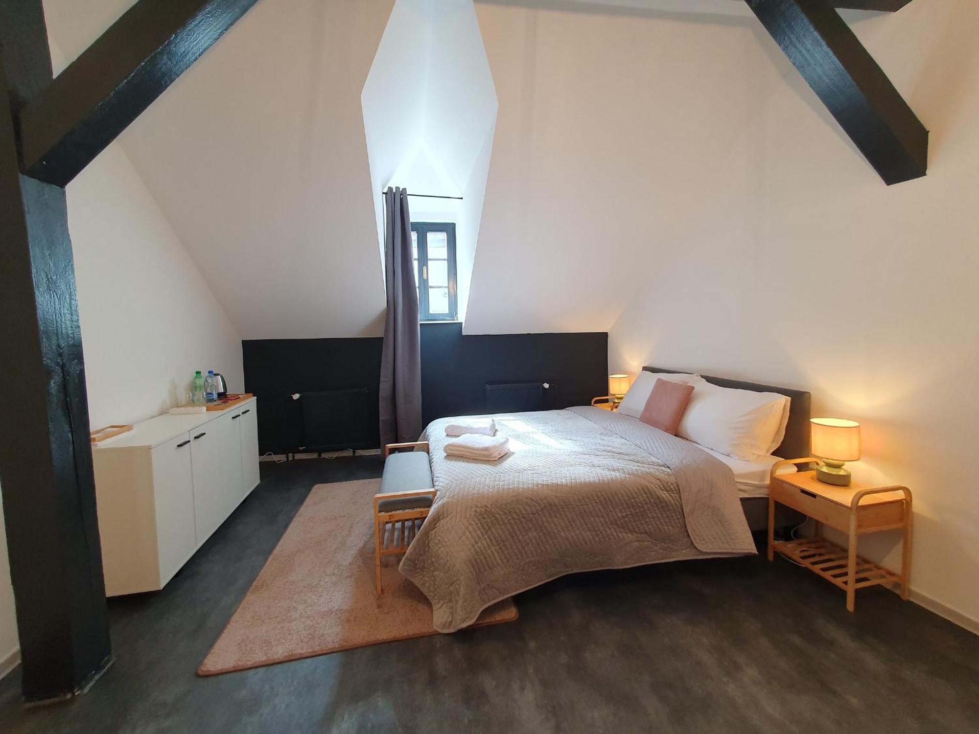We Stay Apartments Братислава Екстериор снимка